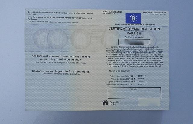 Tout véhicule à moteur ainsi que les remorques dont la MMA dépasse 750 kg doivent être inscrits à la Direction des immatriculations des véhicules (DIV). Document toujours dans le véhicule avec la plaque d'immatriculation. Le double du document doit toujours être à la maison.